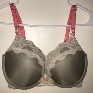 Victoria Secret bra